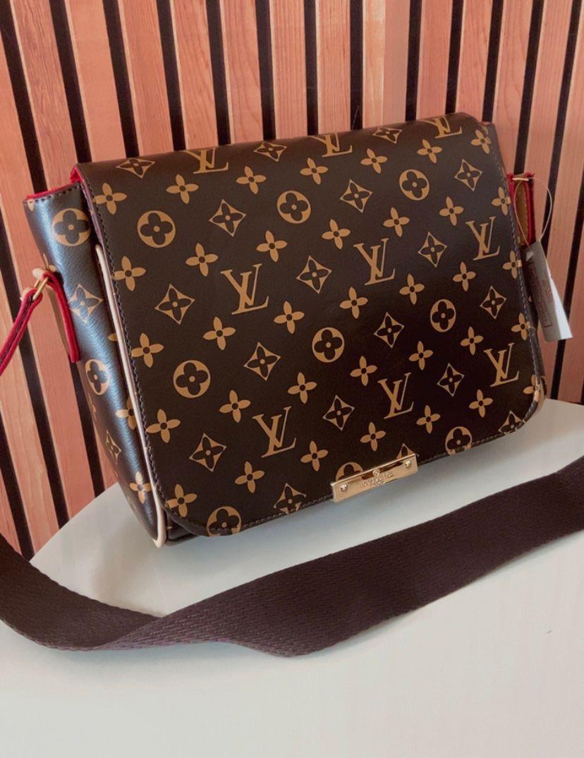 Pasta Louis Vuitton de Ombro Grande