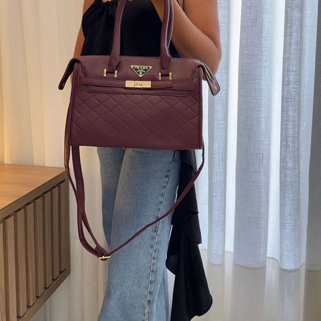 Bolsa Prada Vênus com Chaveiro