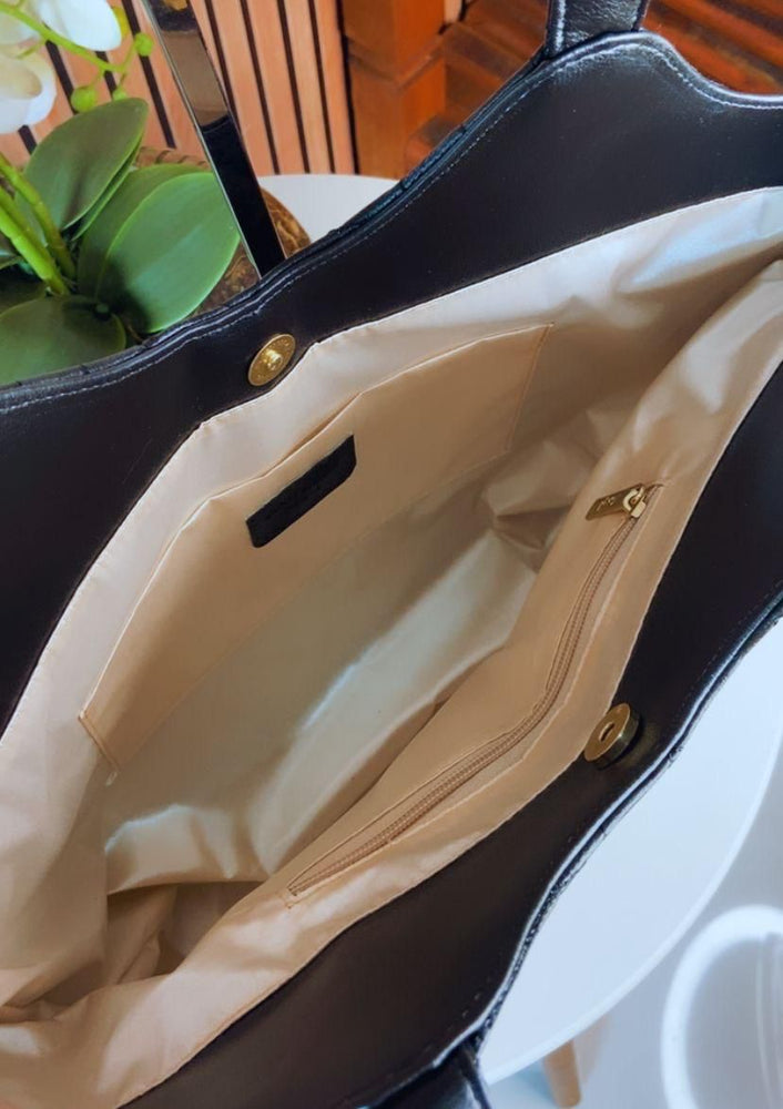 Bolsa Grande Yves Saint Laurent Icare Tote + Necessaire