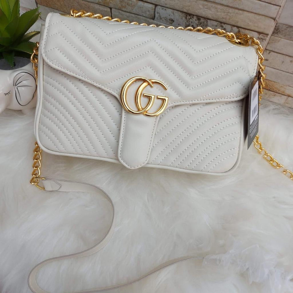 Bolsa Tiracolo de Couro Gucci Marmont Pequena
