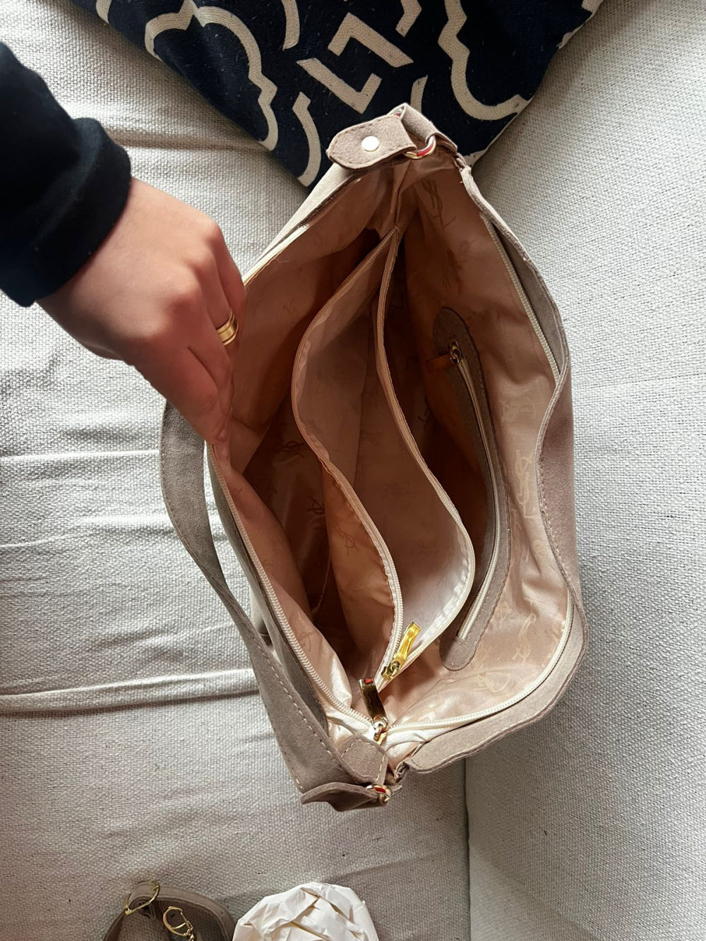 Bolsa de Camurça Yves Saint Laurent Serena