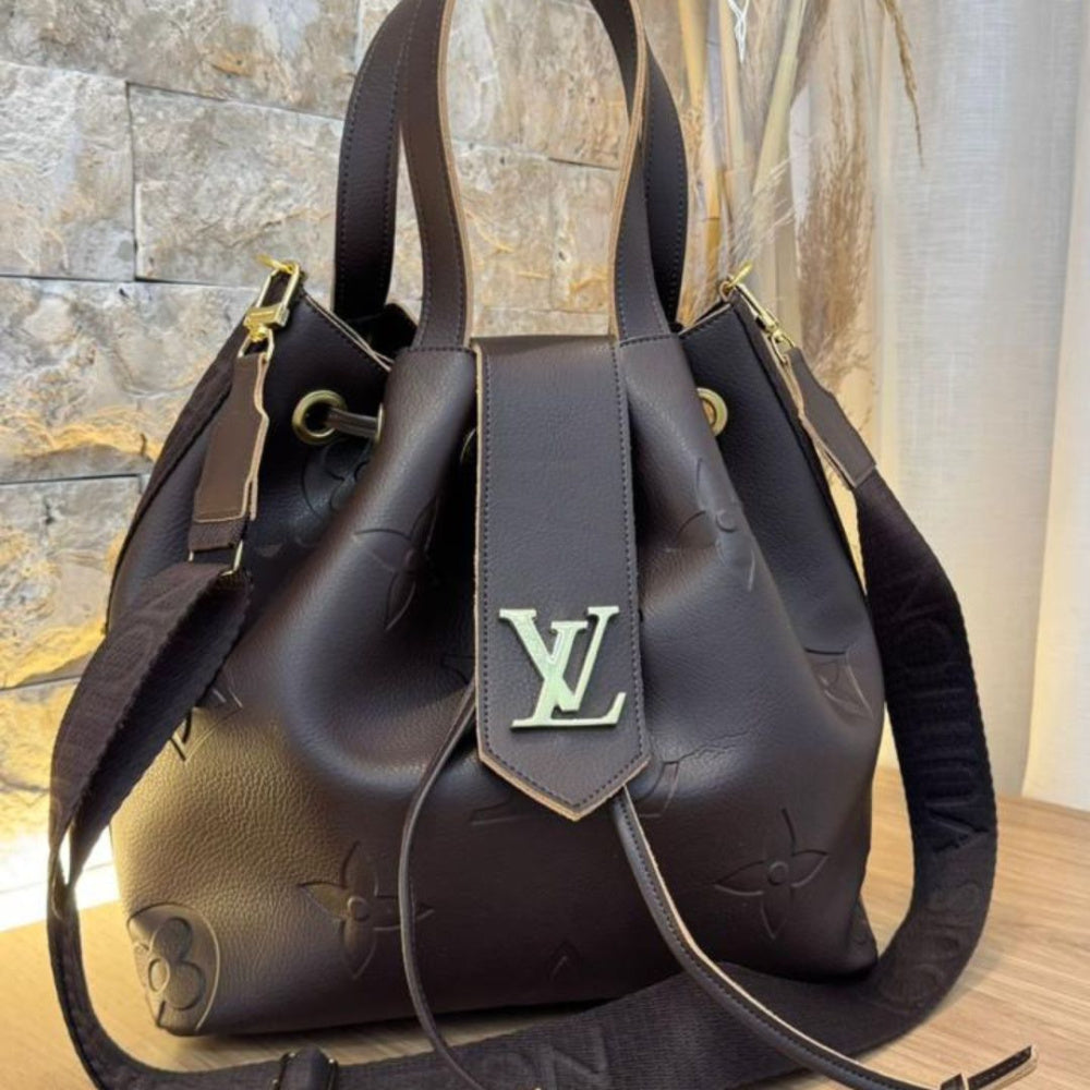 Bolsa Louis Vuitton Corinne