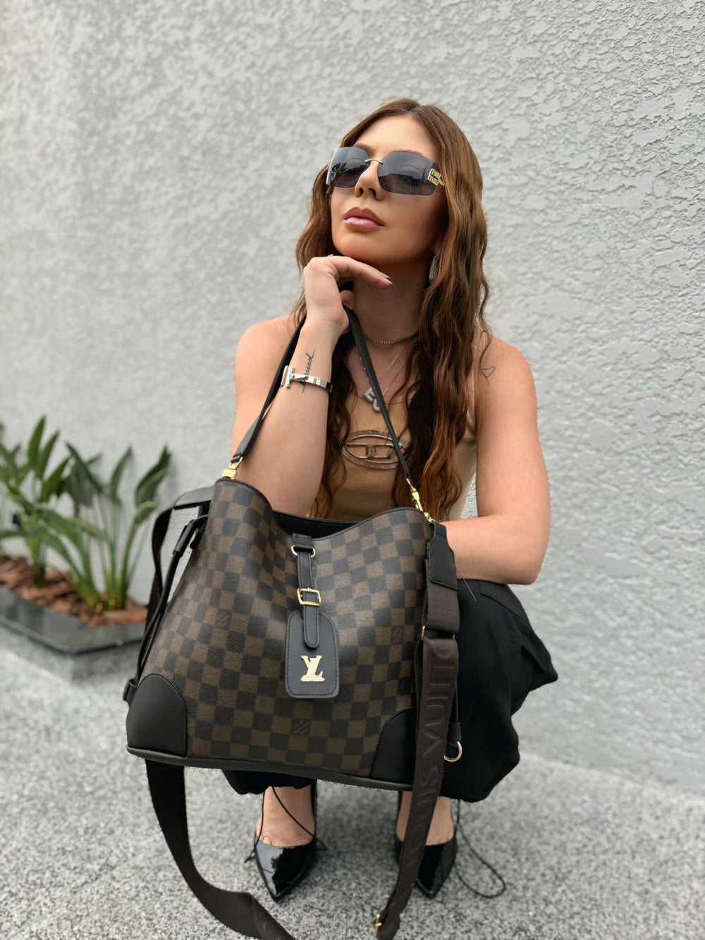Bolsa Média de Couro Louis Vuitton Astrid