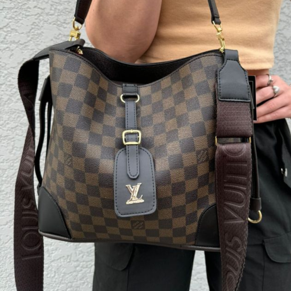 Bolsa Média de Couro Louis Vuitton Astrid