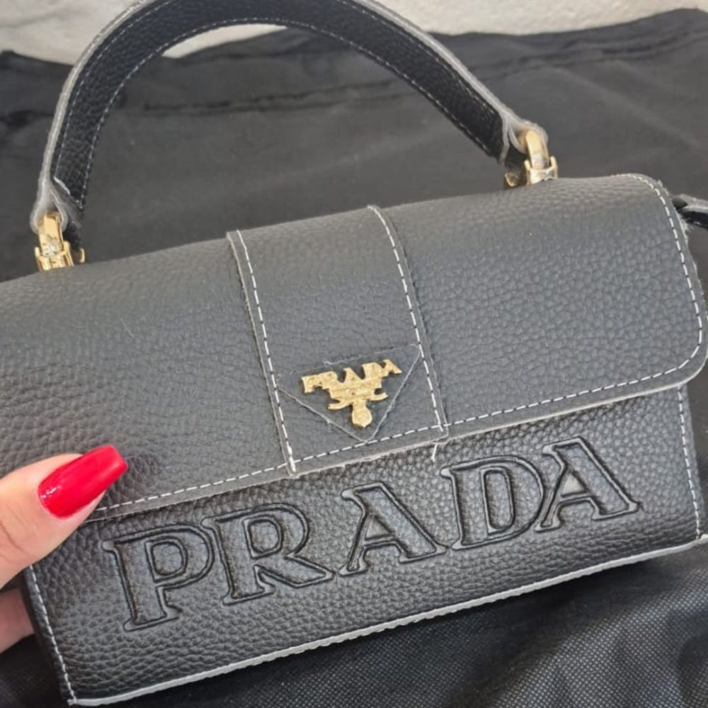 Bolsa Prada Audrey Urbaninha com alça transversal