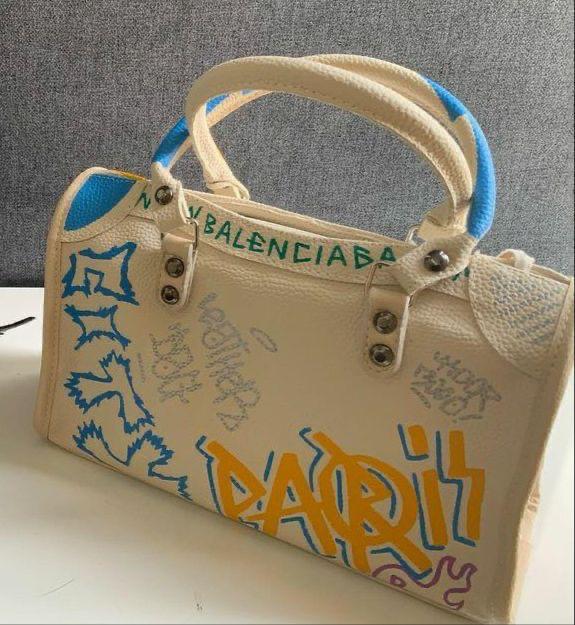 Bolsa Balenciaga Grande de Couro com 2 Alças