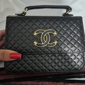Bolsa Chanel Coco Handle Pequena