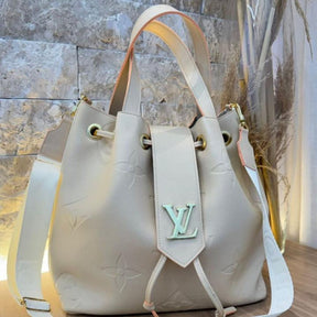 Bolsa Louis Vuitton Corinne