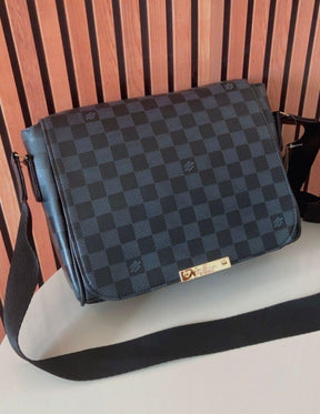 Pasta Louis Vuitton de Ombro Grande